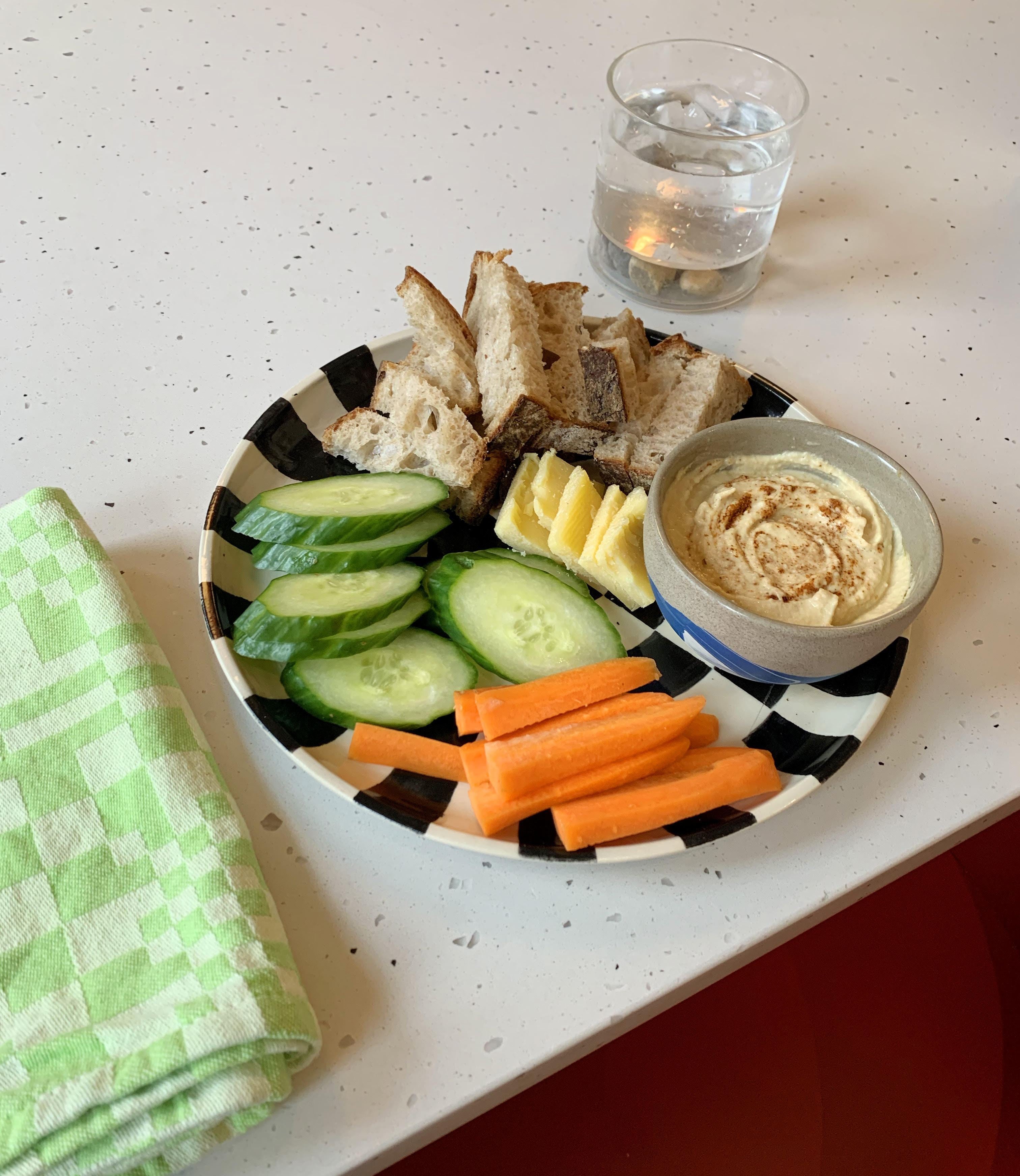 Ellen Van Dusen's Bright and Happy Lunch