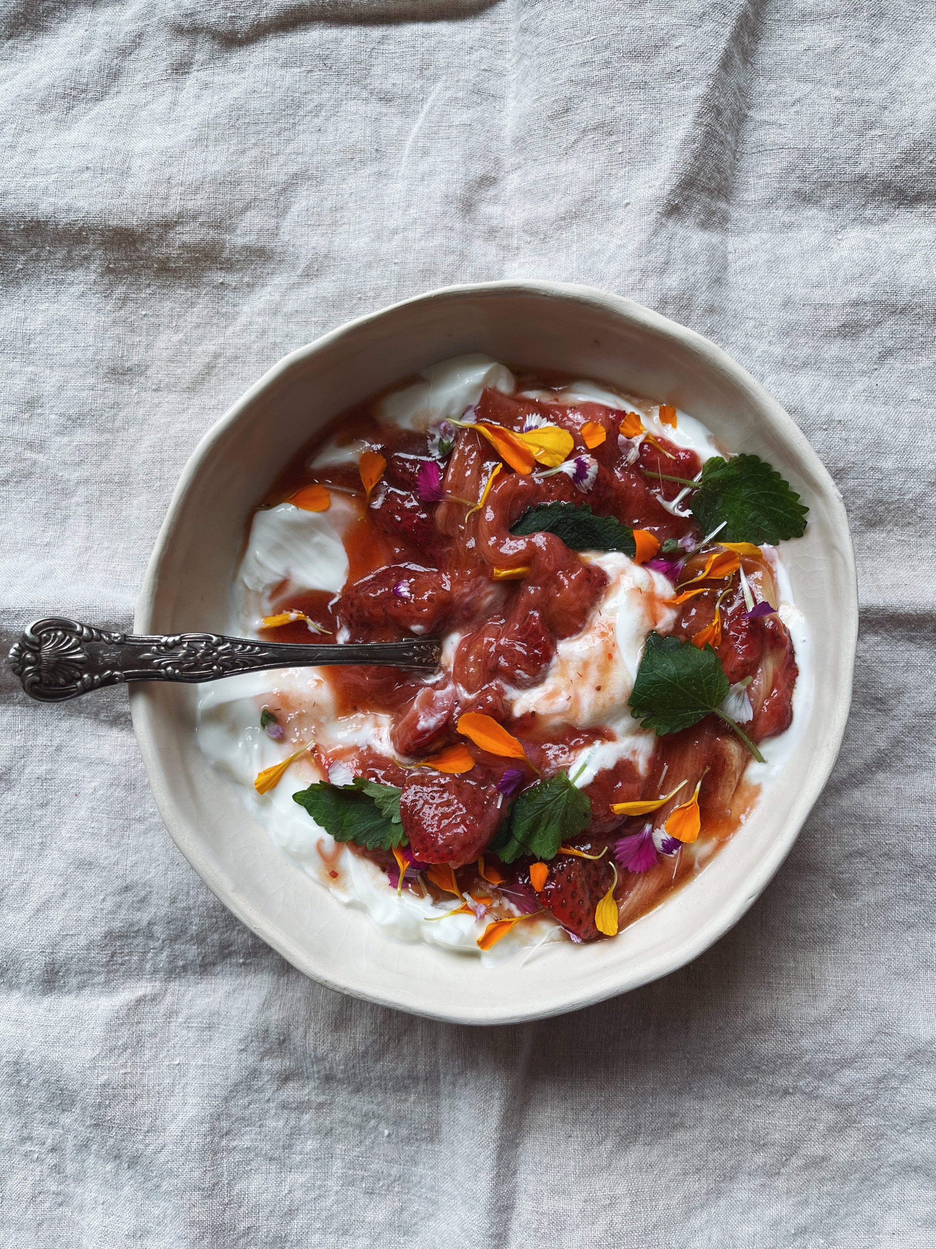 Roasted Rhubarb & Strawberry Topping