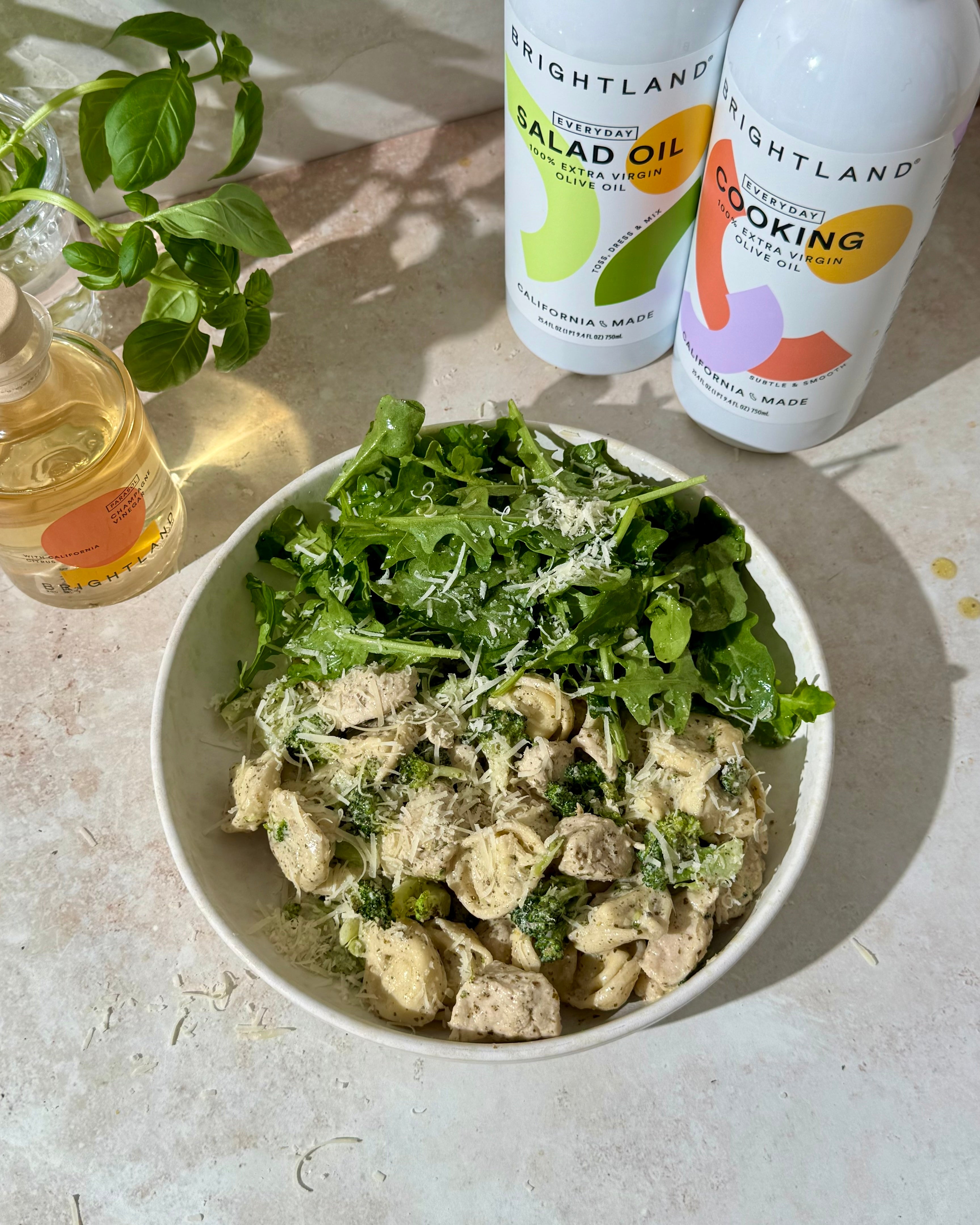 20-Minute Creamy Pesto Chicken & Broccoli Tortellini