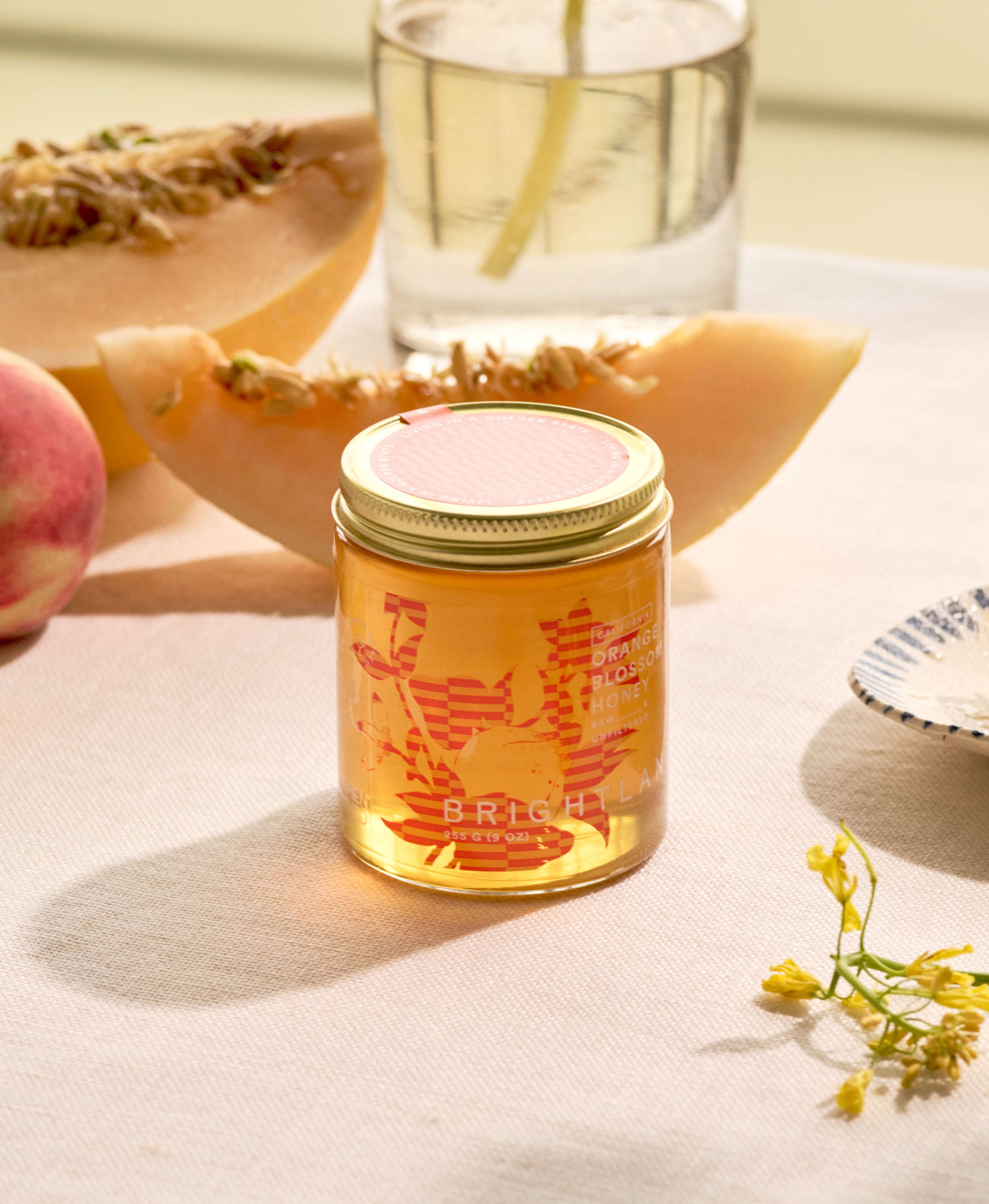 邦楽 HONEY Orange Blossom Raw Honey | Brightland